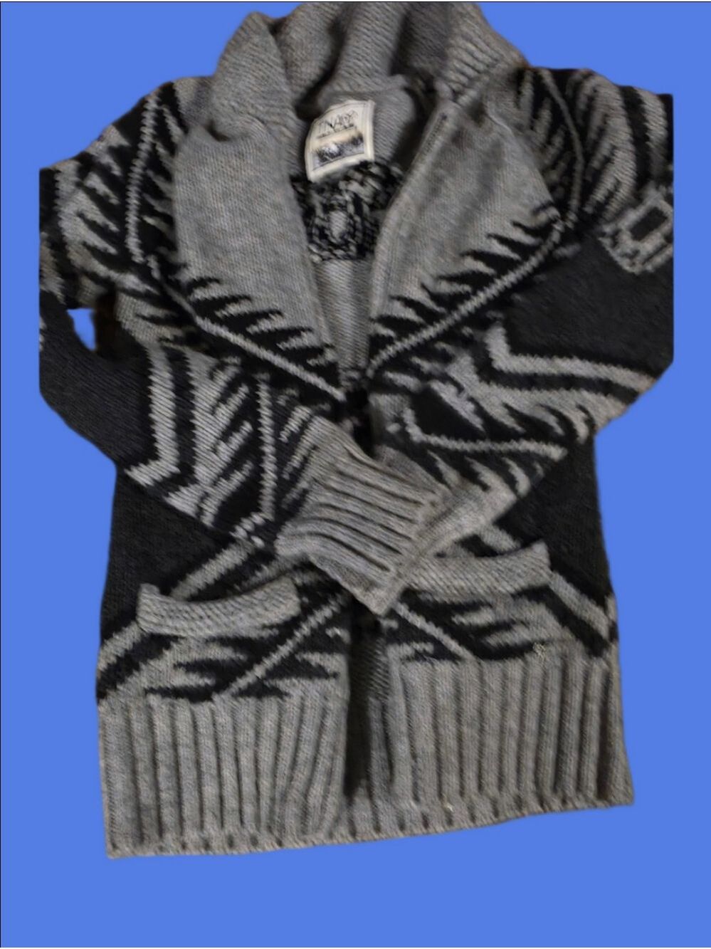 4/$67 Deal! TNA Gray and Black Wool Patterned Knit Cardigan